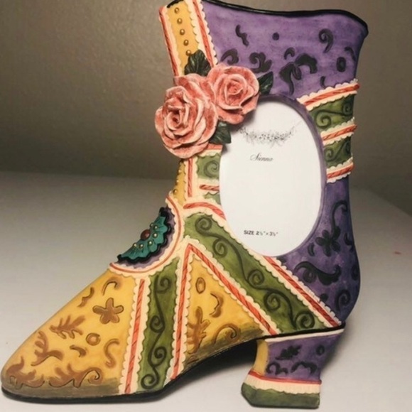 Picture frame - Picture 2 of 8